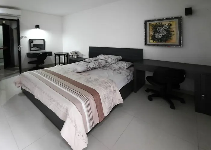 Oyo 3851 Seri Sukmawati Residence Syariah