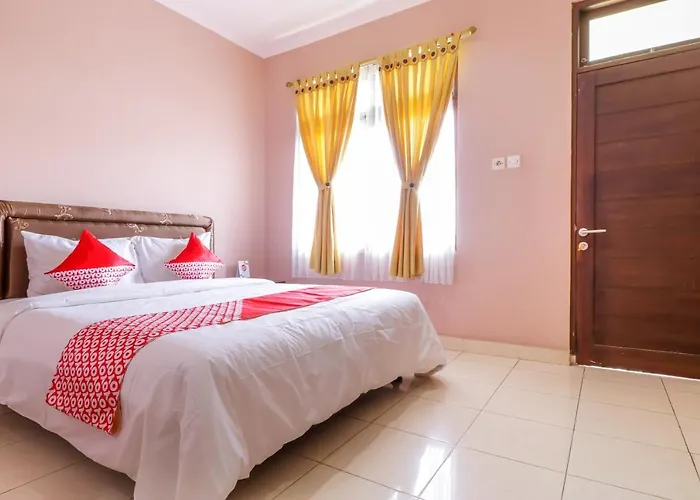 Oyo 2456 Purnama House Kuta