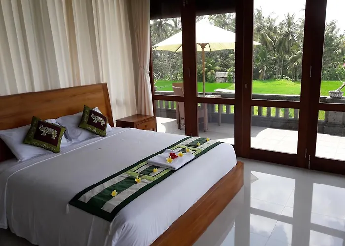 Pondok Tropical Guest House 3