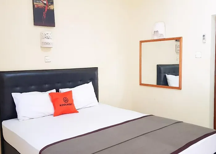Koolkost At Poppies Lane Street - Minimum Stay 30 Nights