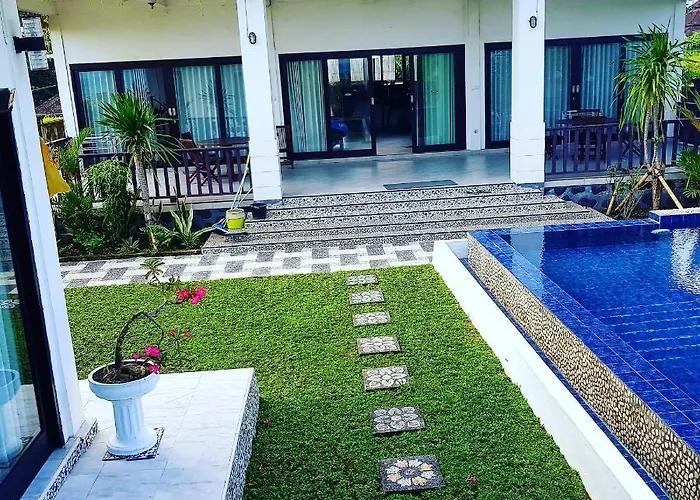 Moana Beach Villa Medewi