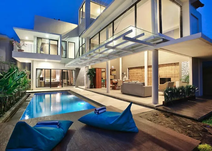 Jadin Villa At Nusa Dua Bali