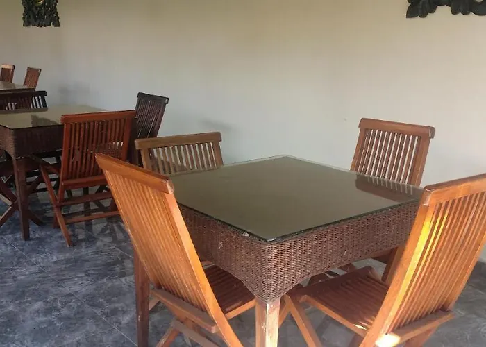 Kelapa Resort Tembok