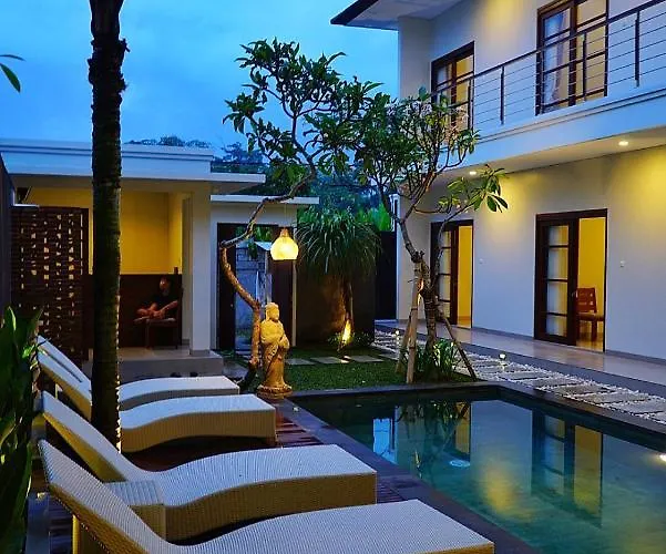Puri Warung Villa & Guest House