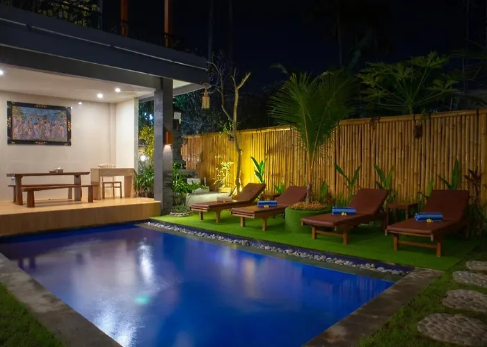Anik Homestay