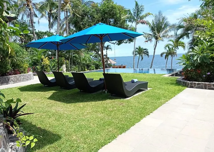 Absolute Beachfront Private Villa Sleeps 6 With Infinity Pool On 1200M2 Of Tropical Land