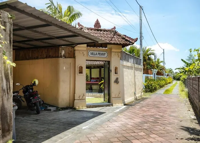 Villa Penny, Seminyak - Spacious 3 Bedroom Pool Villa!