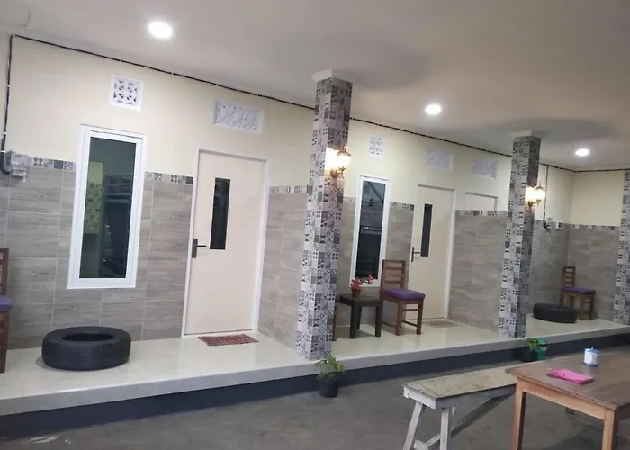 New Szabrian House