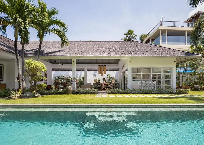 2Br Private Villa Seminyak, Villa Kiran One