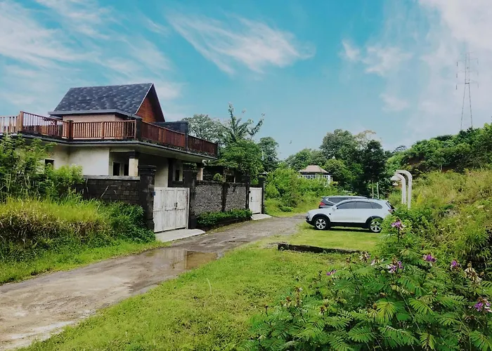 Buyan Lodge Lake View Villa