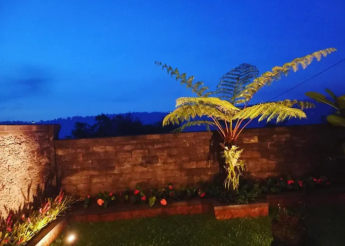 Buyan Lodge Lake View Villa