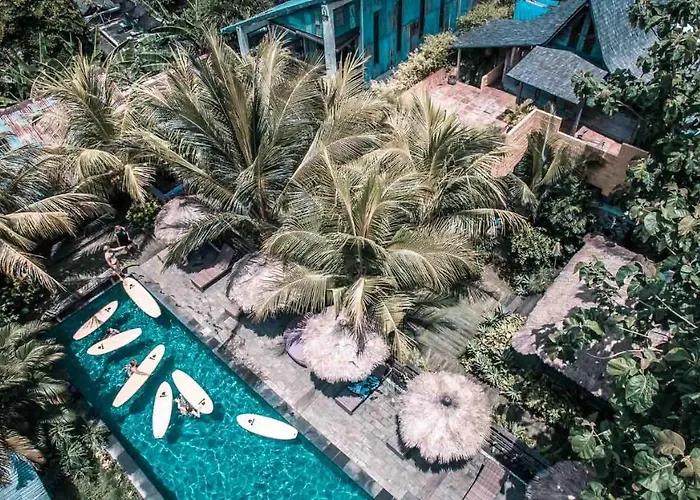 Rapture Surfcamps Padang-Padang
