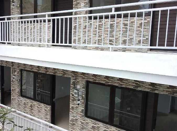 A&B Homestay And Kitchen
