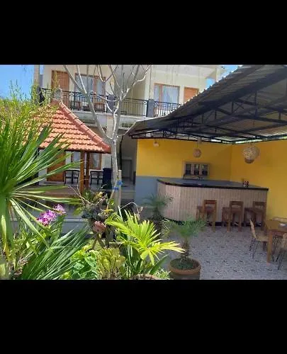 Bali Mesari Guest House