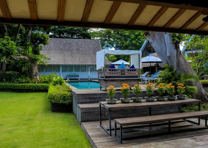 Chanteak Bali - White House 1