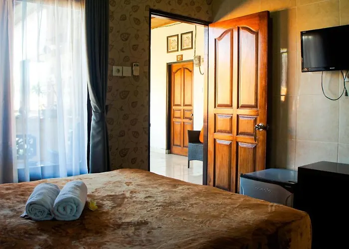 Luna House Legian