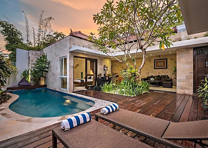 Villa Astarta , Canggu, 5 Mins To Berawa Beach Newly Renovated