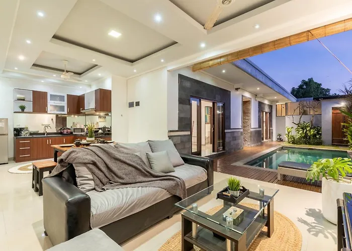 Estella - Seminyak Kuta Private Pool Villa