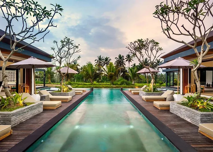 Villa Lotus Sunset By Balisuperhost
