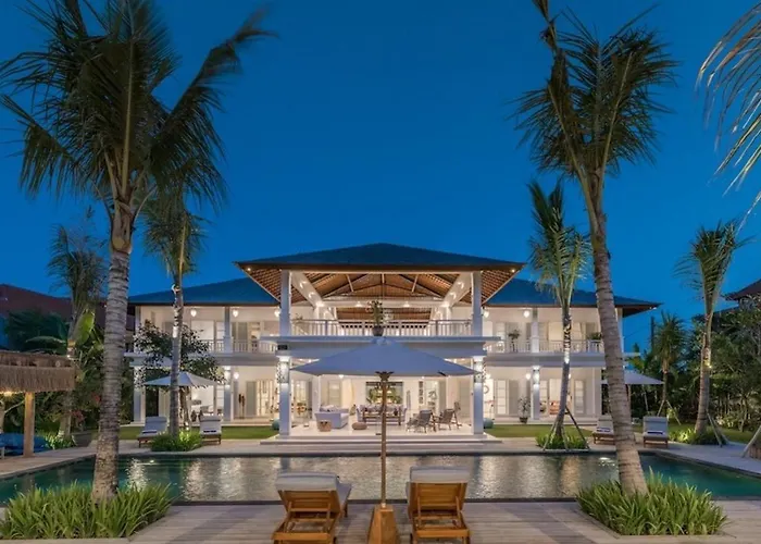 Villa Royal Canggu Secluded 6Br Luxury Walking Distance To Echo Beach