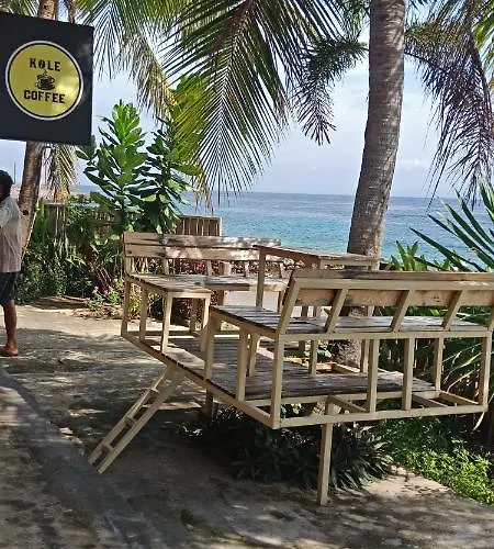 Hostel Kombi Beach