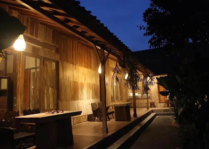 Santika Guest House