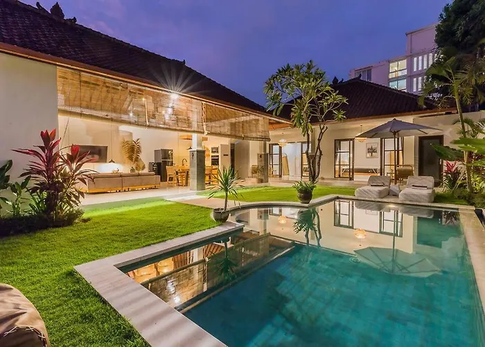 Charming 3 Bedrooms Villa Beach Walking Distance