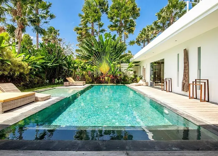 Villa Nikko I - 4Br Villa In Central Seminyak, Steps To Cafes & Shops