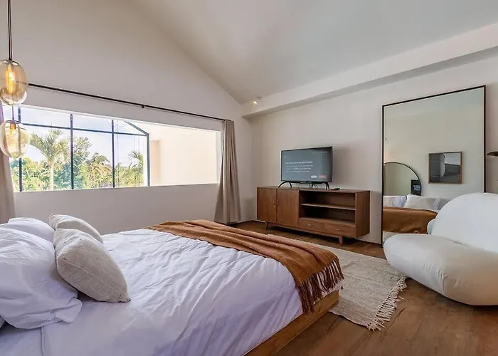 Villa Vybe - Incredible 1Br Designer Villa In Pererenan!