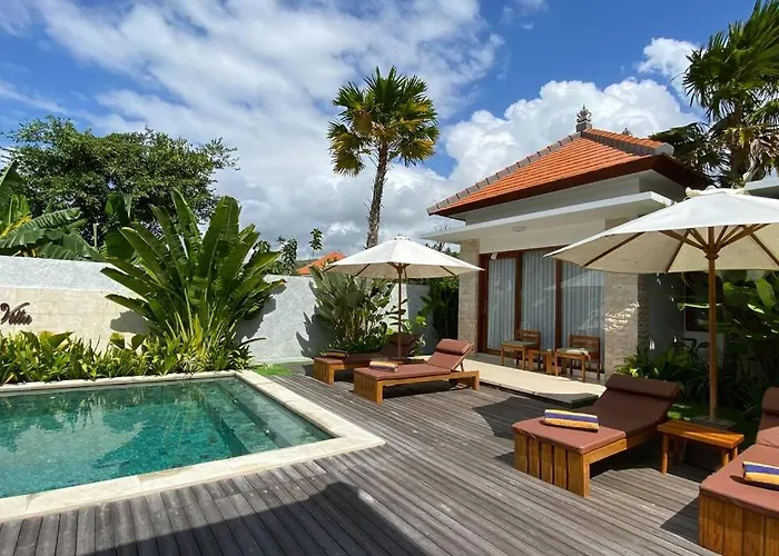 Nau Nusa Villa