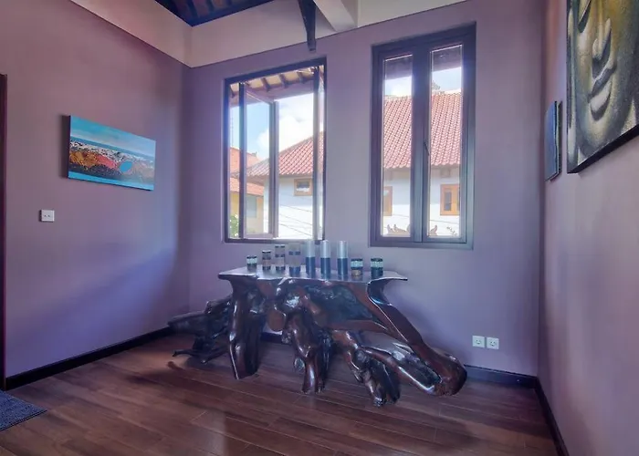 Uluwatu Huge 6 Bed Spa Villa - G8 Views & Child Friendly
