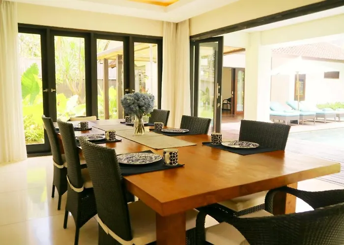 Villa Mertasari 10C 4 Bedroom With Swimming Pool!