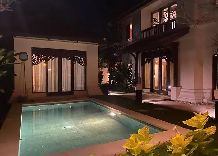 Jimbaran Beachstroll Villa