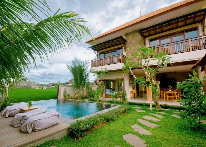 Lucky House Villa