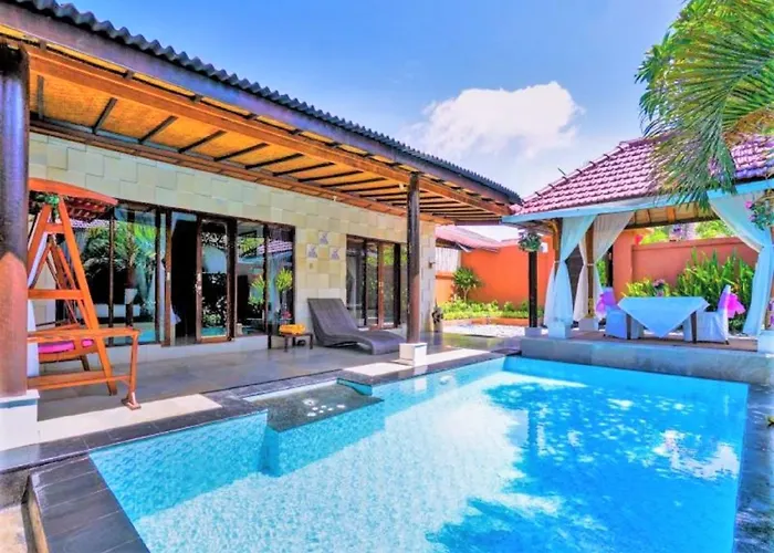 Private Pool Villa In Kuta
