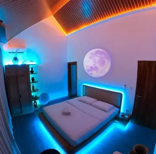 Cyber Jungle Villa