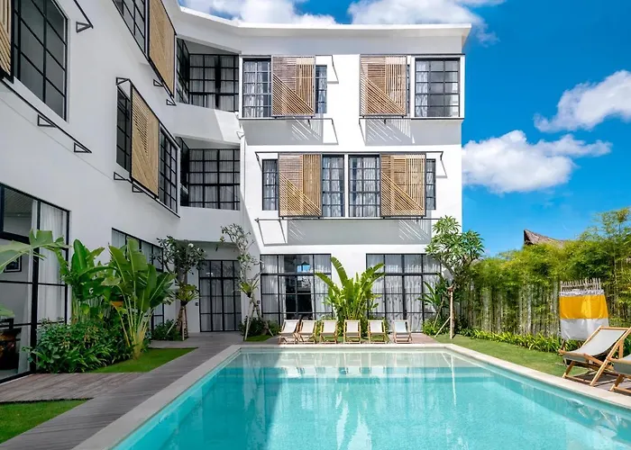 Aka Tropicana Loft Canggu