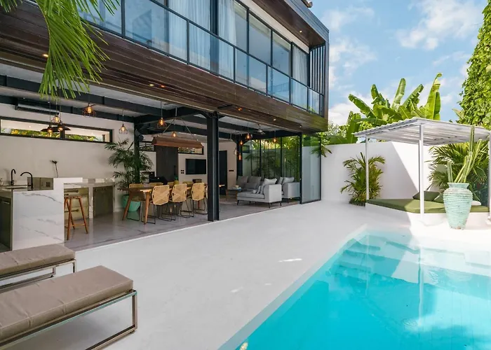 Bali Townhouse 1 - Amazing 2Br Villa W/Pool - Perfect Location