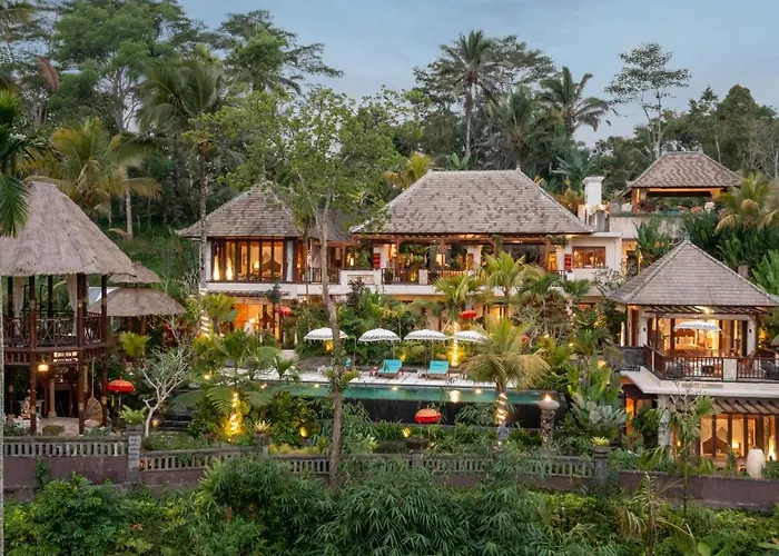 Villa Lembah Damai