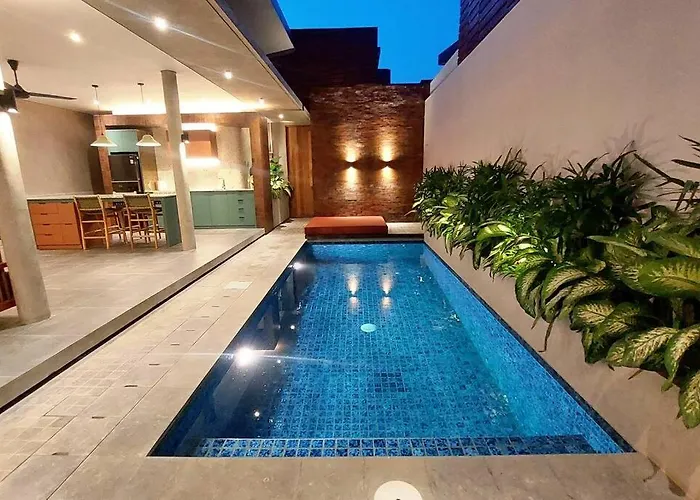 Akhila 3 - 2 Bedroom Modern Tropical Villa At The Heart Of Seminyak