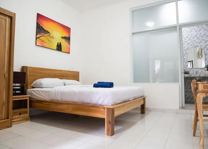 Sunrise Surf Guest House