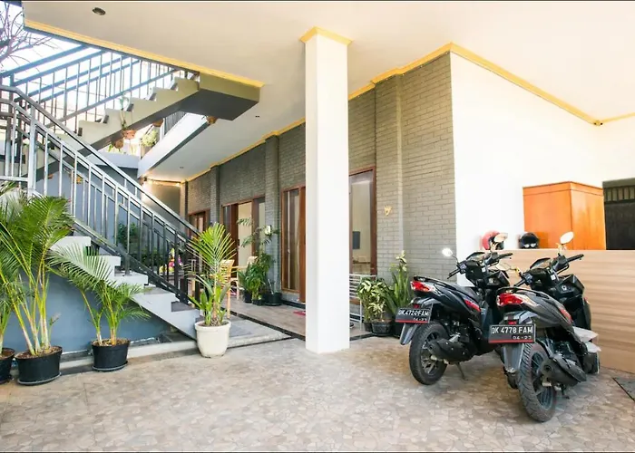 Canggu Ocean House/Purple. By Walk To The Beach!