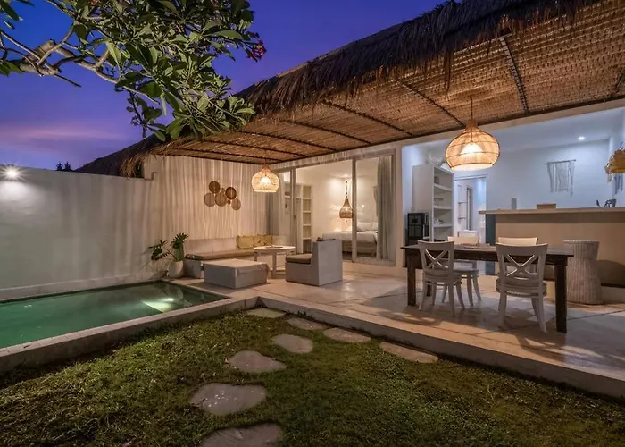 Tropical Oasis: 2 Bedroom Hideway In Canggu