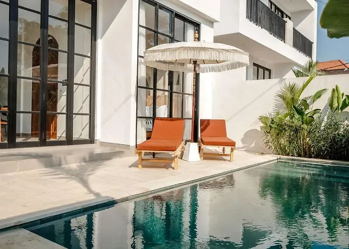 Villa Harimu - Berawa Modern Homey Villa 10-Mins To Beach