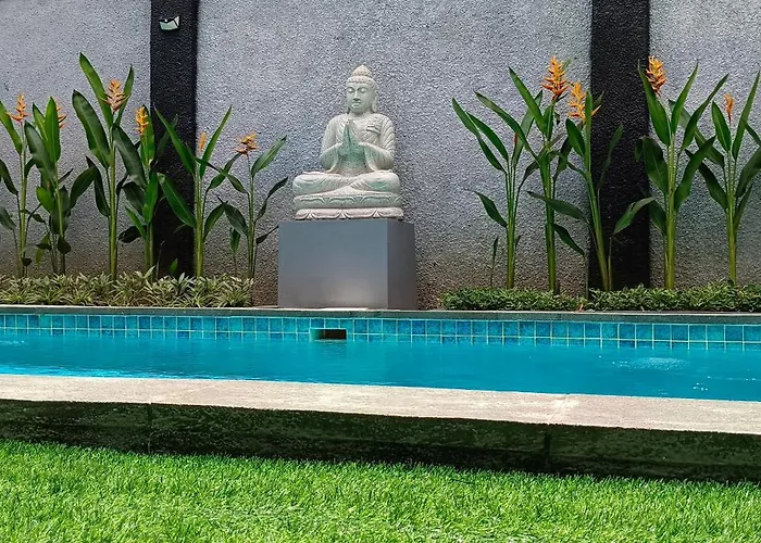 Casa Raya