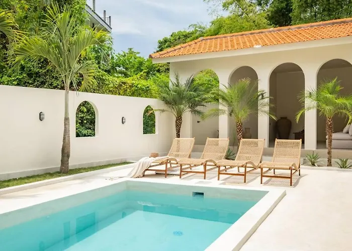 Stylish 3Br Villa Rayana, Prime Canggu Location