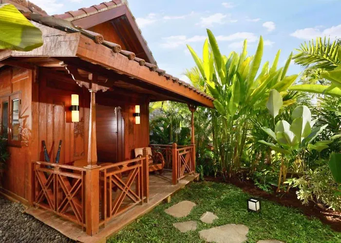 The Elston Glorious 6 Bedroom Private Pool Villa Zn40
