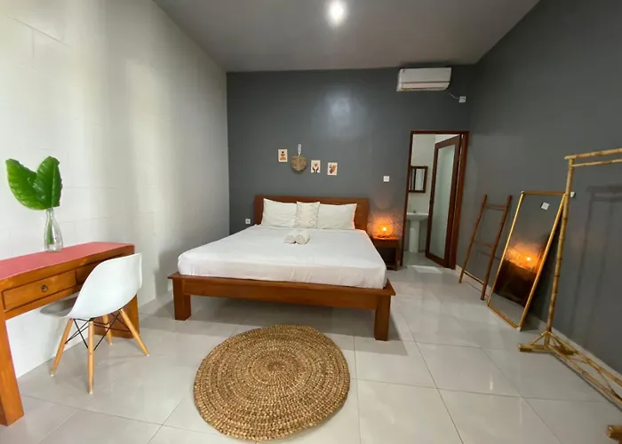 Tyana'S Private Room In Canggu 17