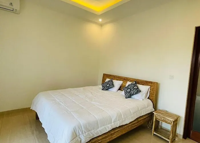 Artha Guest House