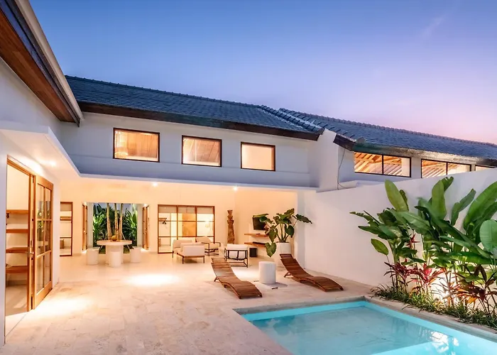 Luxe Villa With Pool & Breakfast Prime Location Canggu
